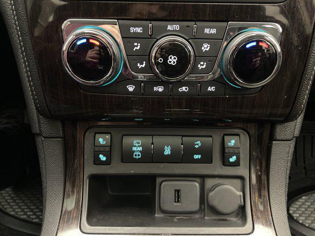 used 2015 Chevrolet Traverse car, priced at $7,998