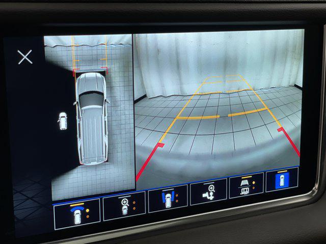 used 2022 GMC Yukon XL car, priced at $48,999