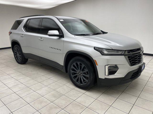 used 2022 Chevrolet Traverse car, priced at $28,148