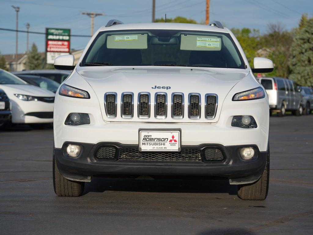 used 2018 Jeep Cherokee car, priced at $13,349