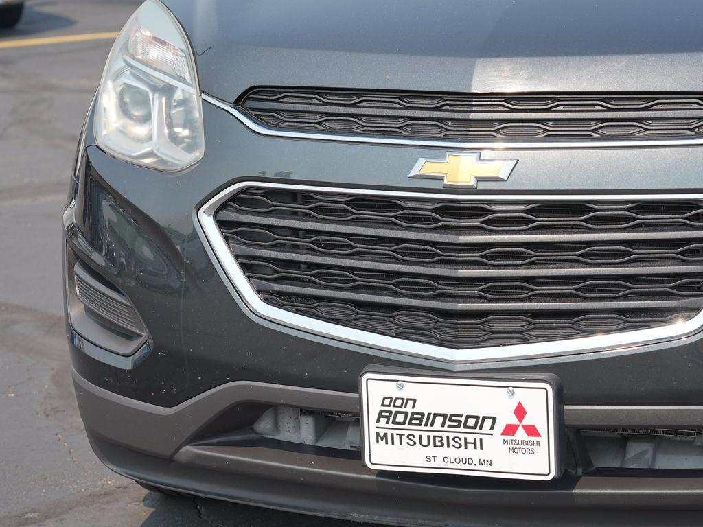 used 2017 Chevrolet Equinox car, priced at $17,349