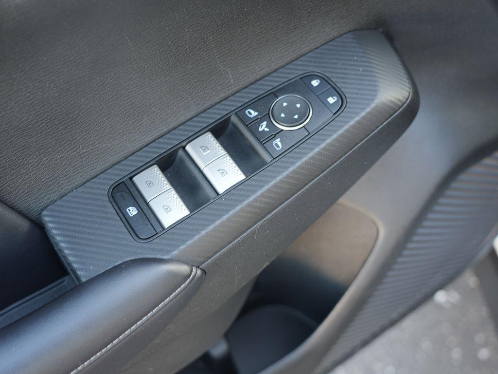 used 2024 Mitsubishi Outlander car, priced at $23,999