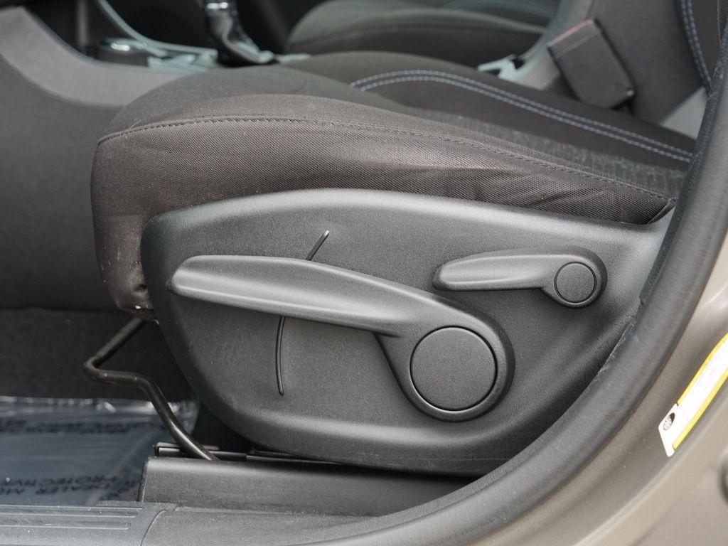 used 2019 Jeep Cherokee car, priced at $17,999