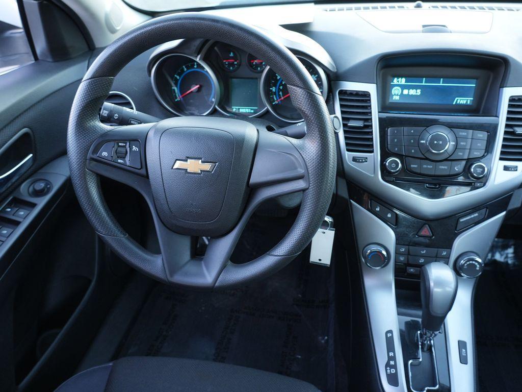 used 2014 Chevrolet Cruze car, priced at $11,999
