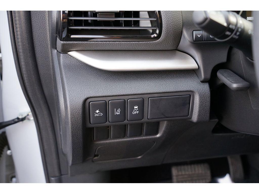 new 2025 Mitsubishi Eclipse Cross car, priced at $27,580