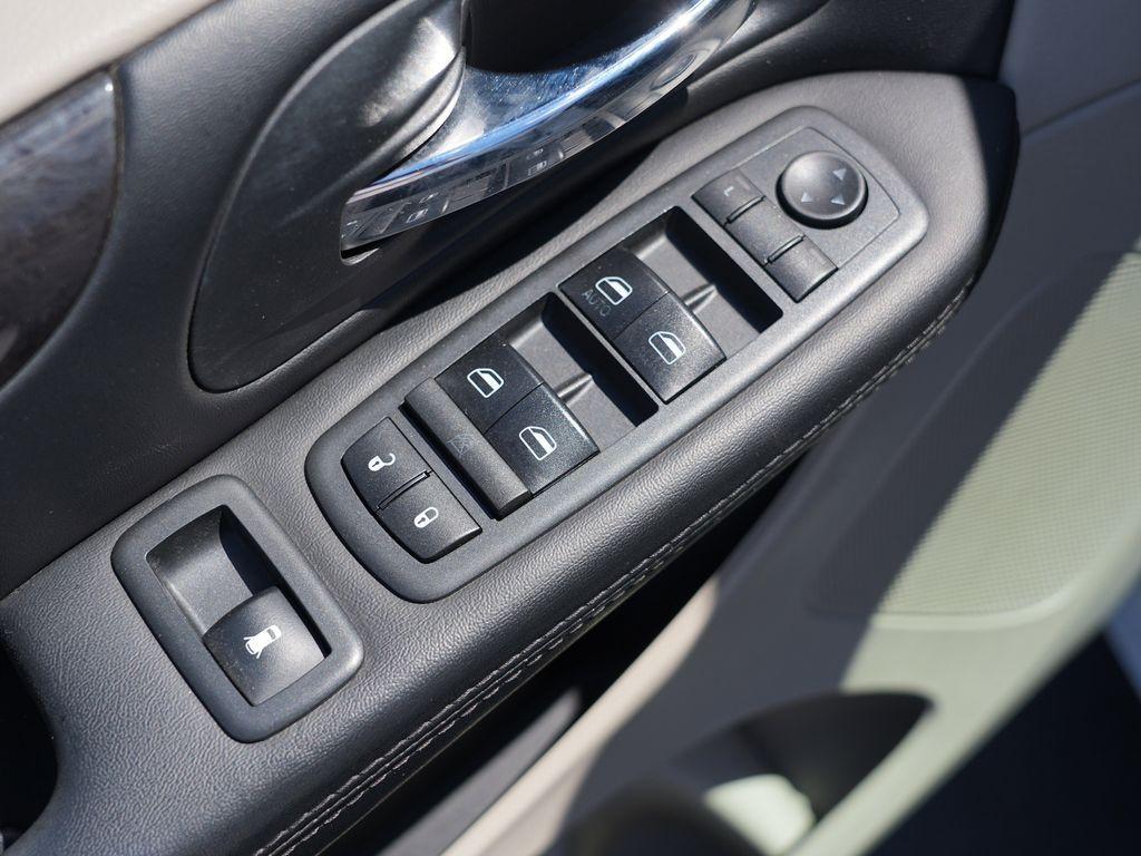 used 2018 Dodge Grand Caravan car, priced at $18,999