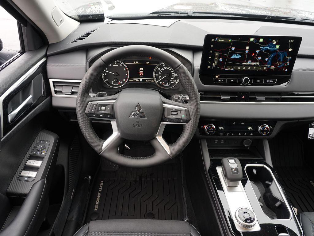 new 2026 Mitsubishi Outlander car, priced at $35,958