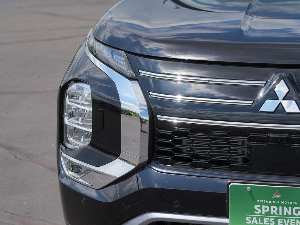 new 2026 Mitsubishi Outlander car, priced at $38,996