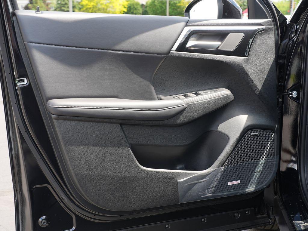 new 2026 Mitsubishi Outlander car, priced at $38,996