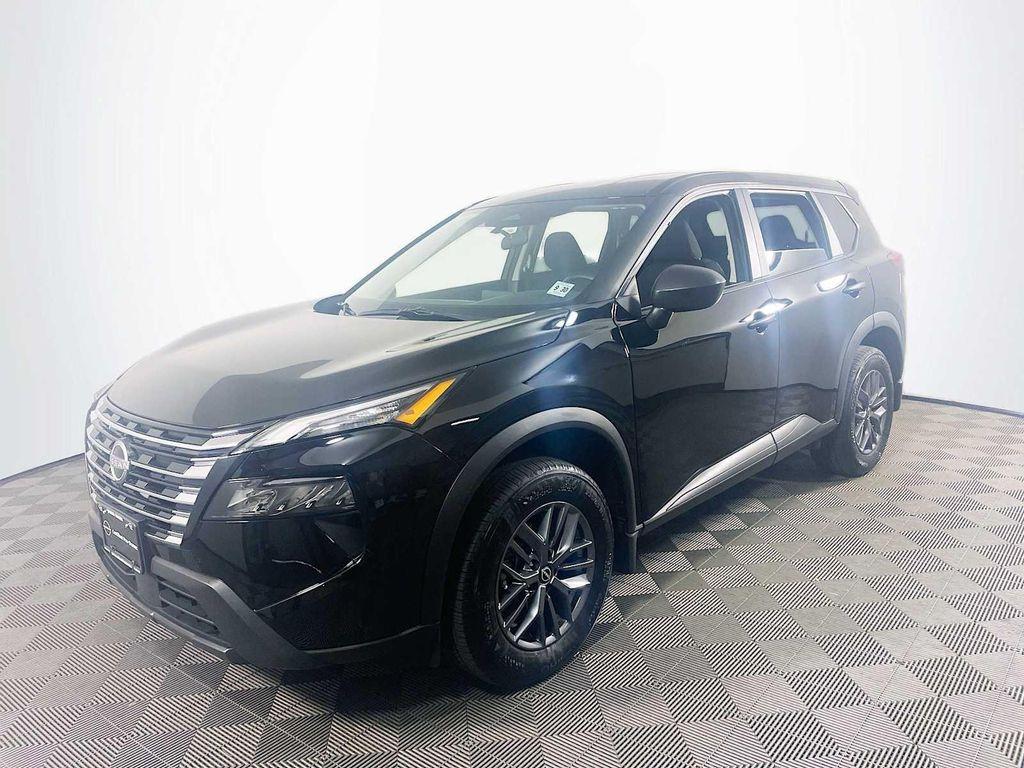 used 2025 Nissan Rogue car, priced at $27,995