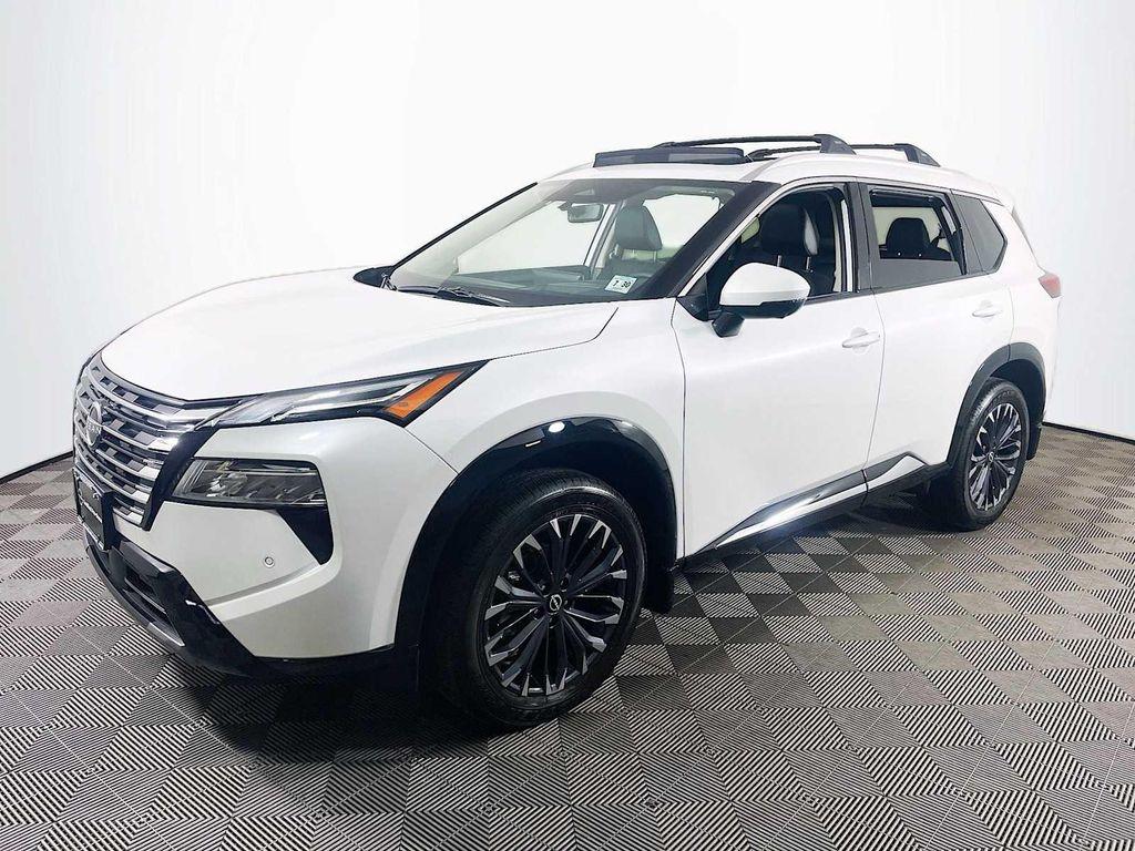 used 2025 Nissan Rogue car, priced at $35,995