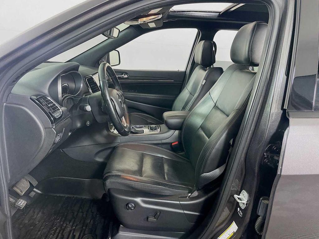 used 2021 Jeep Grand Cherokee car, priced at $29,590