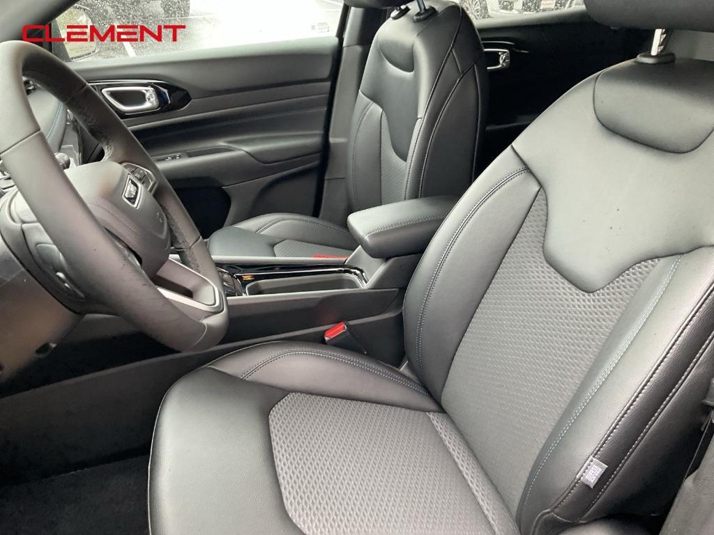 new 2026 Jeep Compass car, priced at $32,805