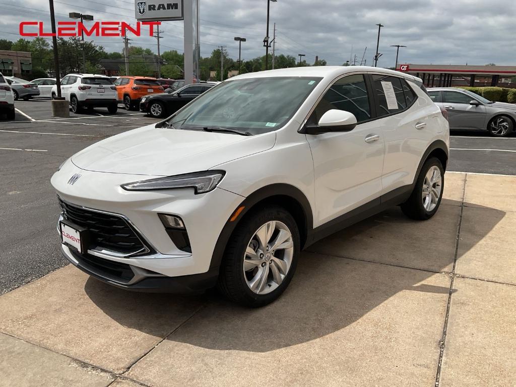 used 2025 Buick Encore GX car, priced at $21,000
