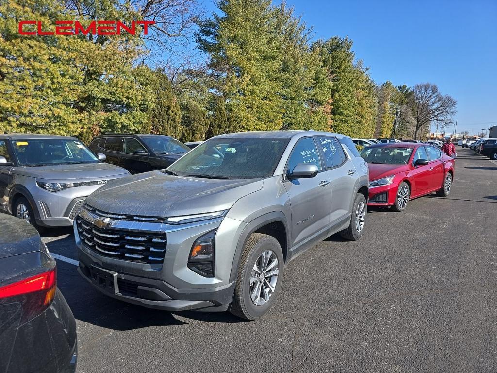 used 2025 Chevrolet Equinox car, priced at $25,500