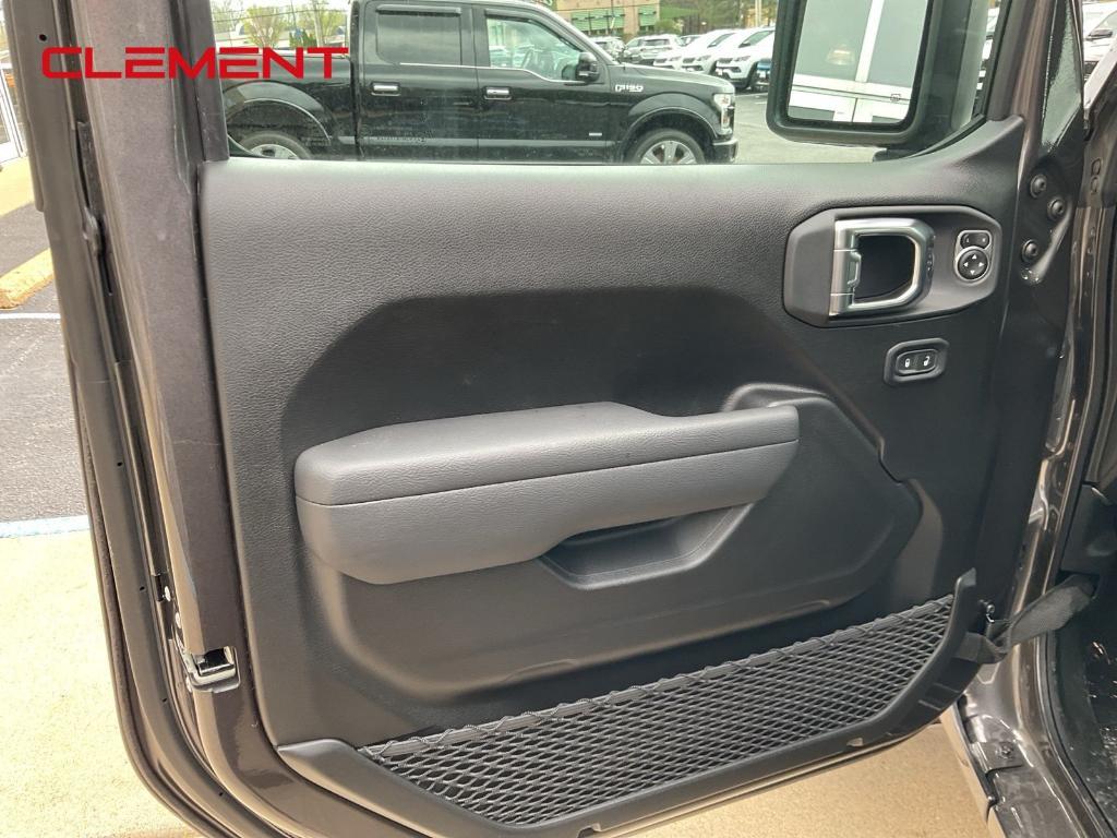 new 2026 Jeep Wrangler car, priced at $48,805