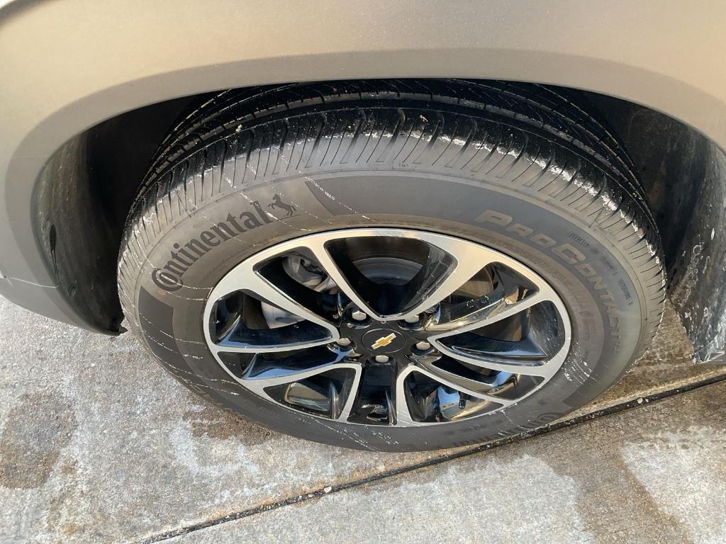 used 2025 Chevrolet TrailBlazer car, priced at $23,000