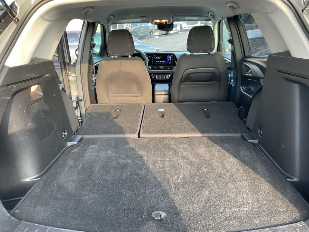 used 2025 Chevrolet TrailBlazer car, priced at $23,000