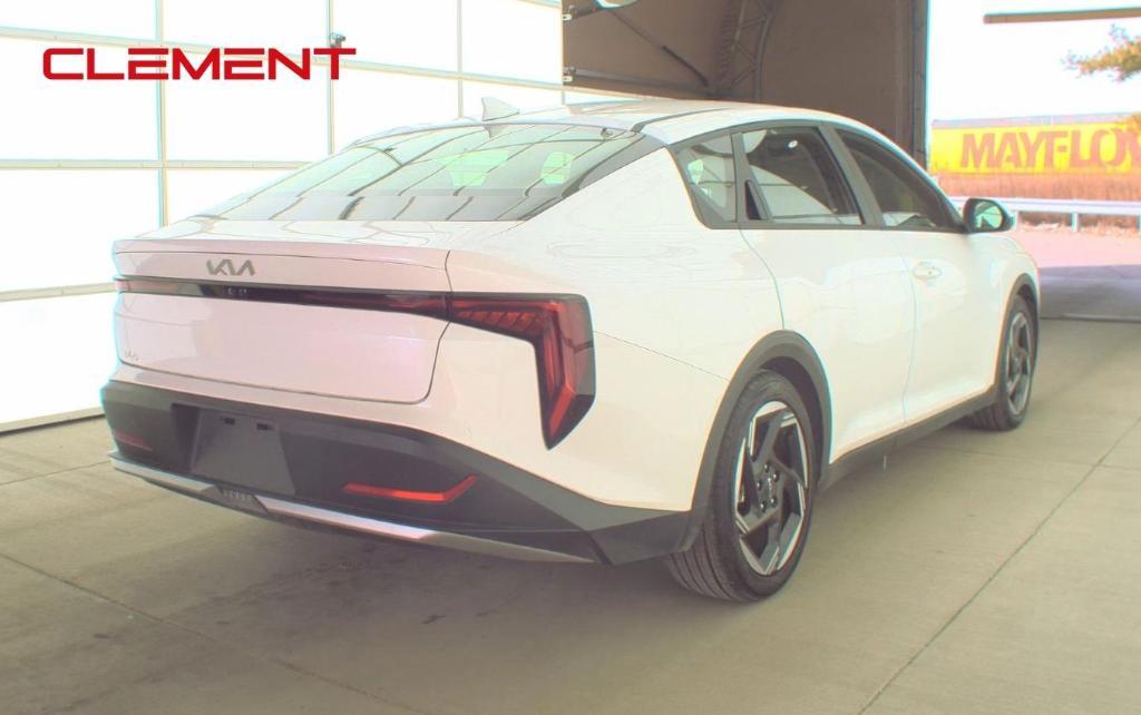 used 2025 Kia K4 car, priced at $25,000