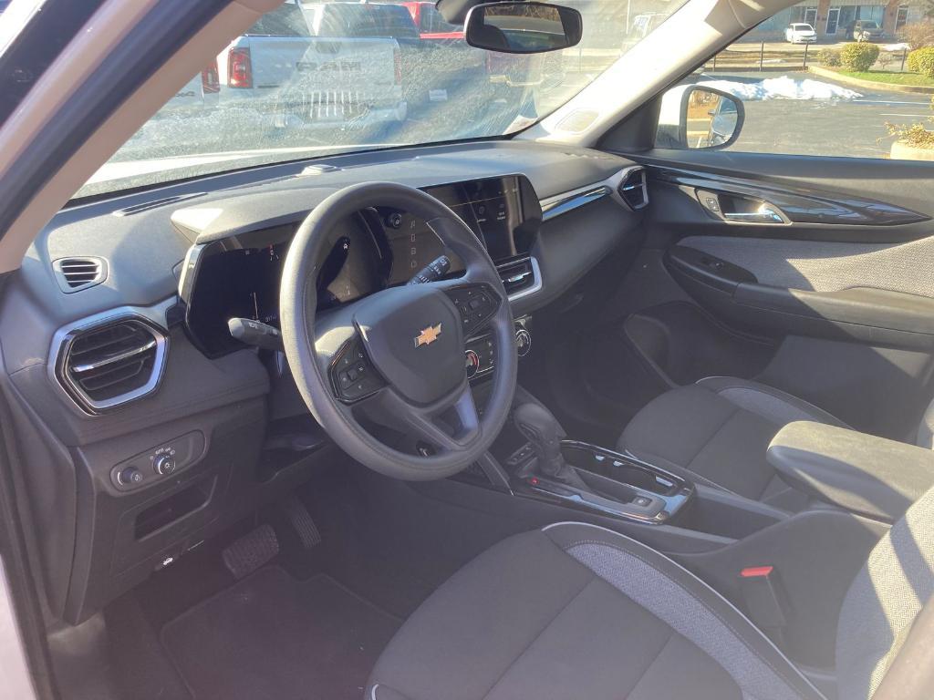 used 2025 Kia K4 car, priced at $21,800