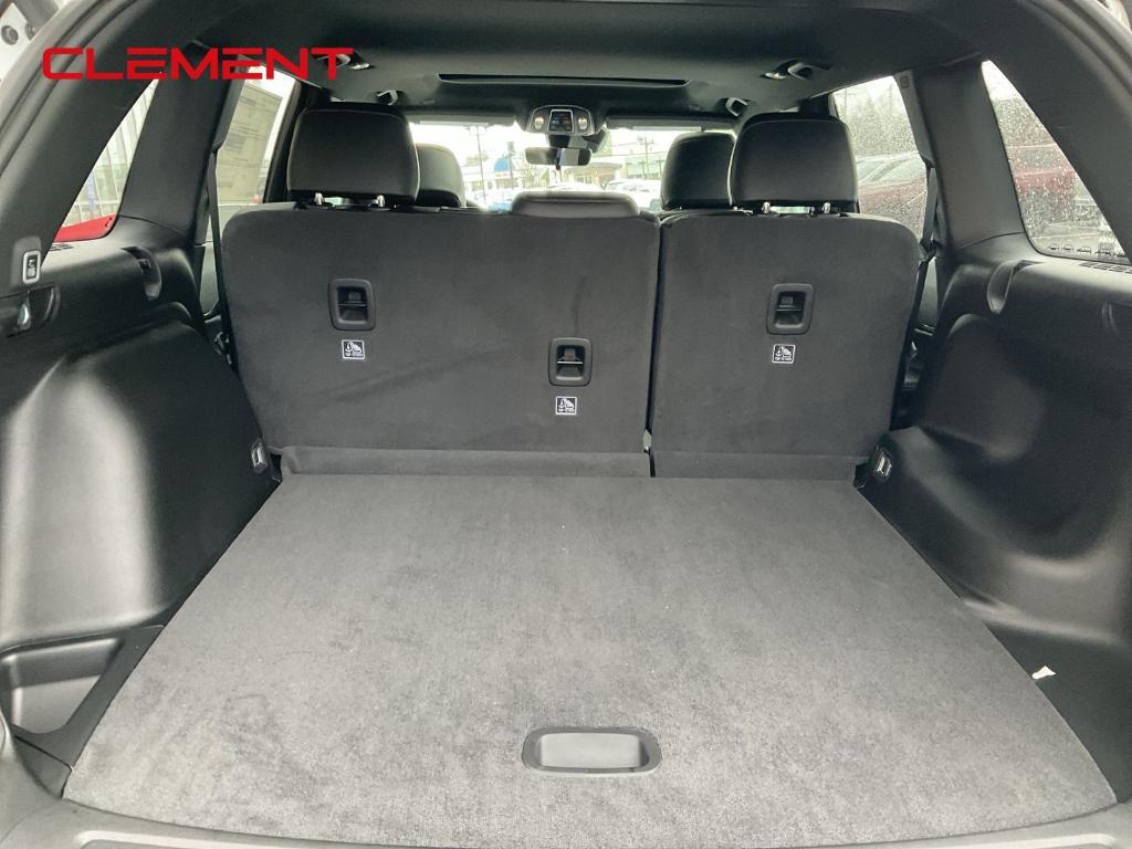 new 2025 Jeep Grand Cherokee car, priced at $42,125