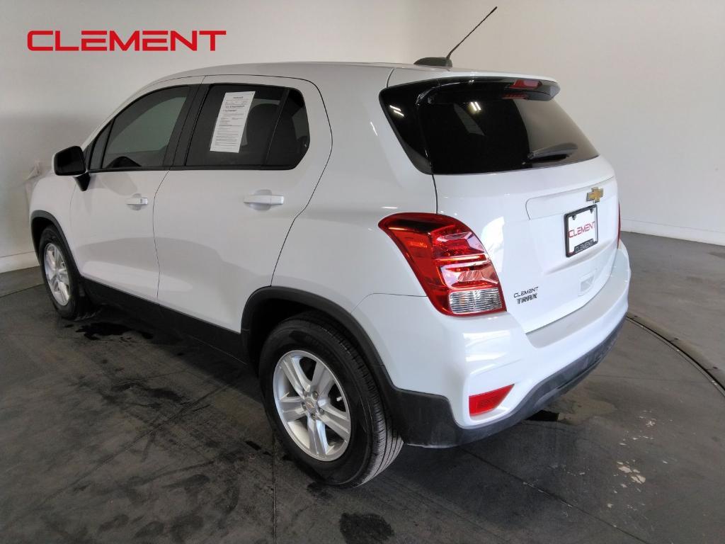 used 2022 Chevrolet Trax car, priced at $15,289