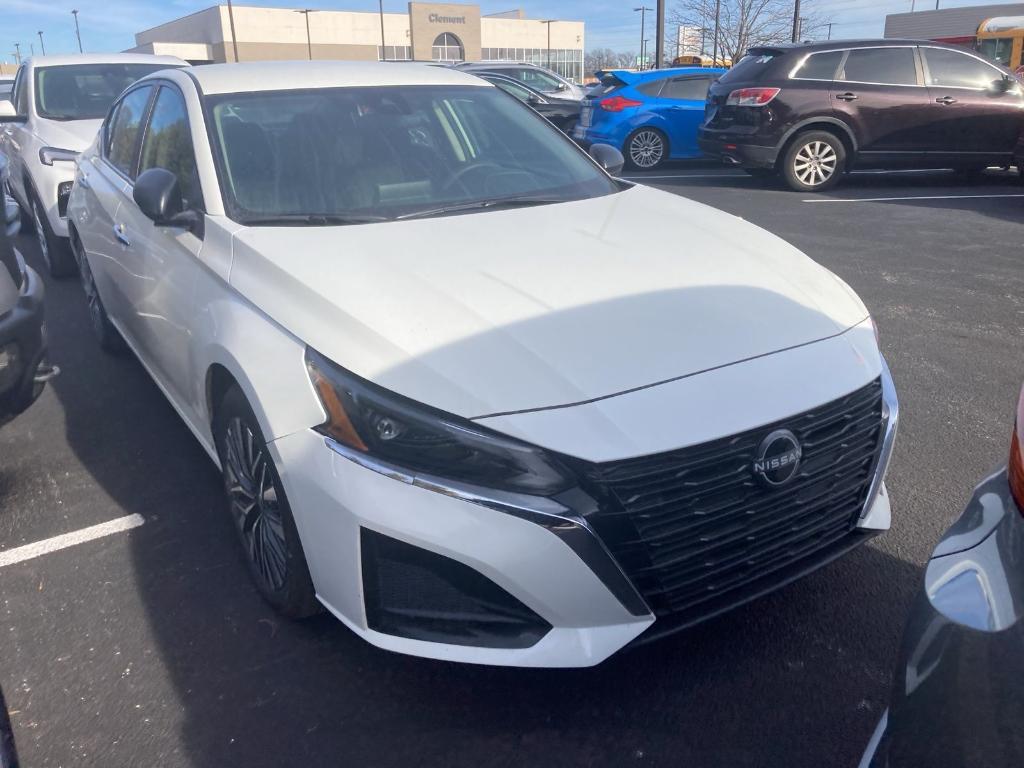 used 2025 Nissan Altima car, priced at $22,400