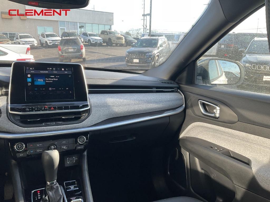 new 2026 Jeep Compass car, priced at $30,215