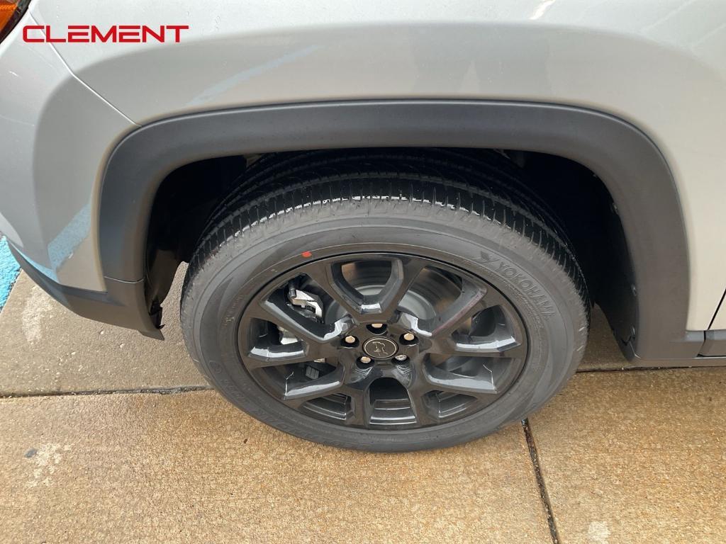 new 2026 Jeep Compass car, priced at $32,805