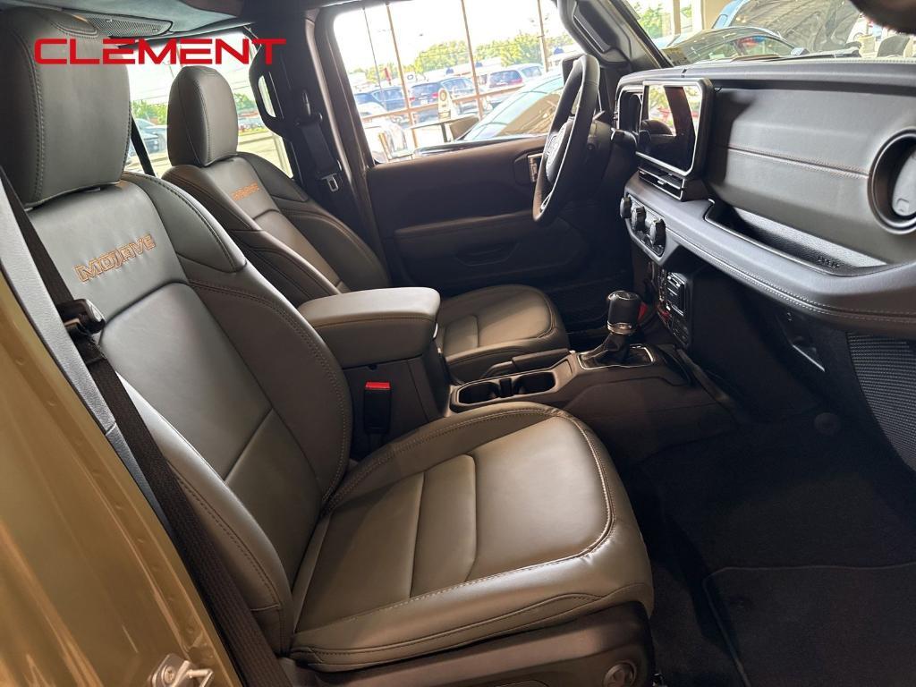 new 2026 Jeep Gladiator car, priced at $58,775