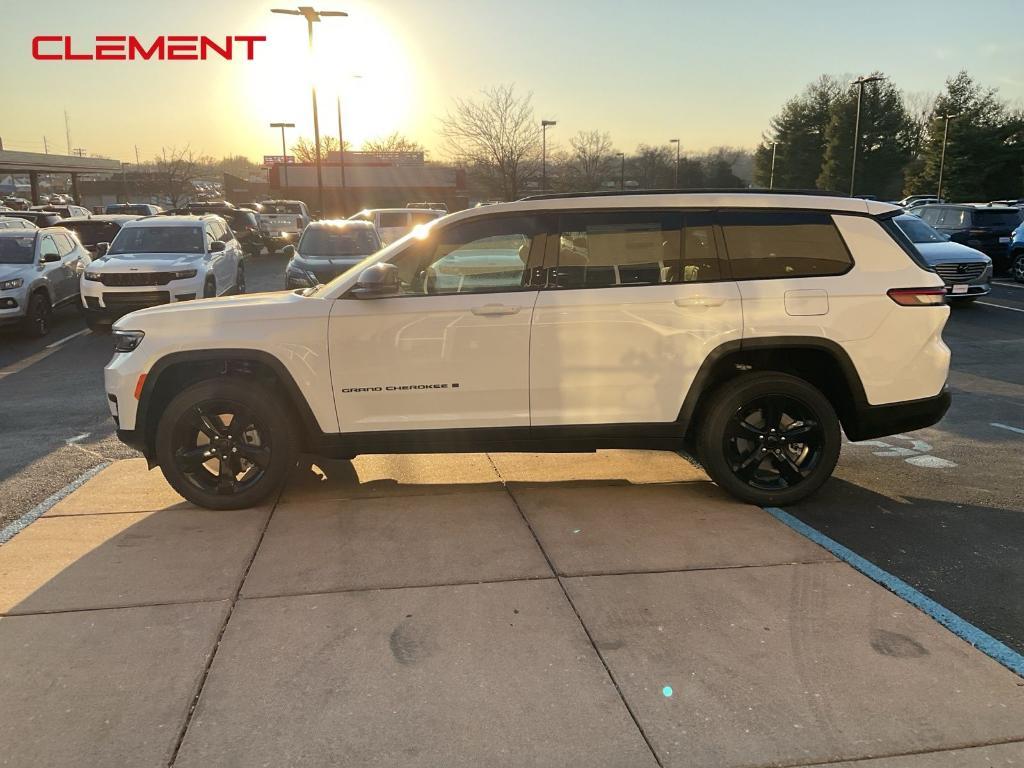 new 2025 Jeep Grand Cherokee L car, priced at $41,127