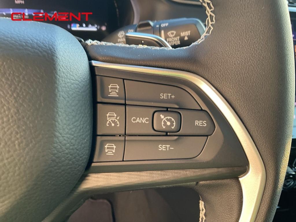 new 2025 Jeep Grand Cherokee L car, priced at $42,280