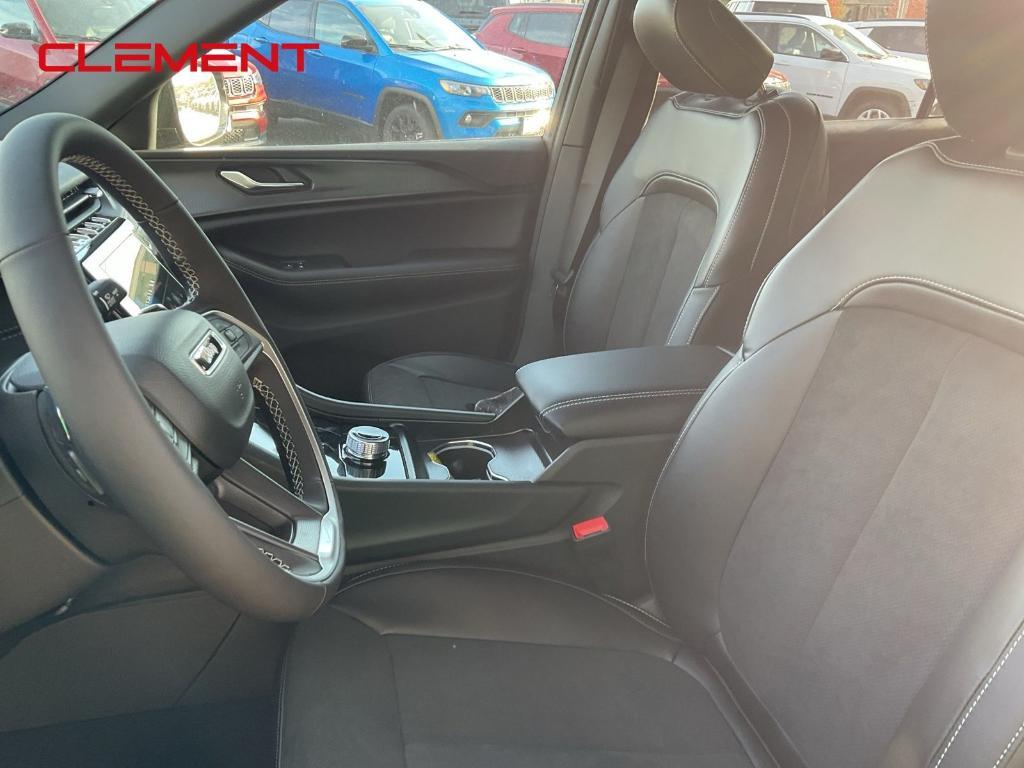 new 2025 Jeep Grand Cherokee L car, priced at $40,875