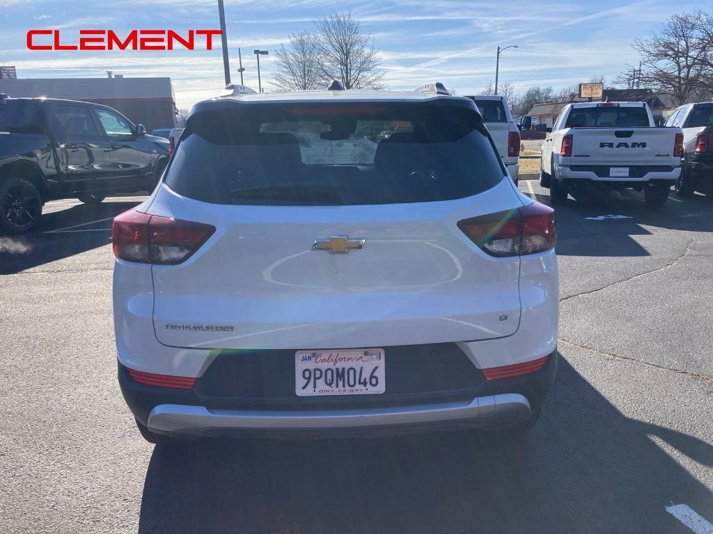 used 2025 Chevrolet Equinox car, priced at $25,600