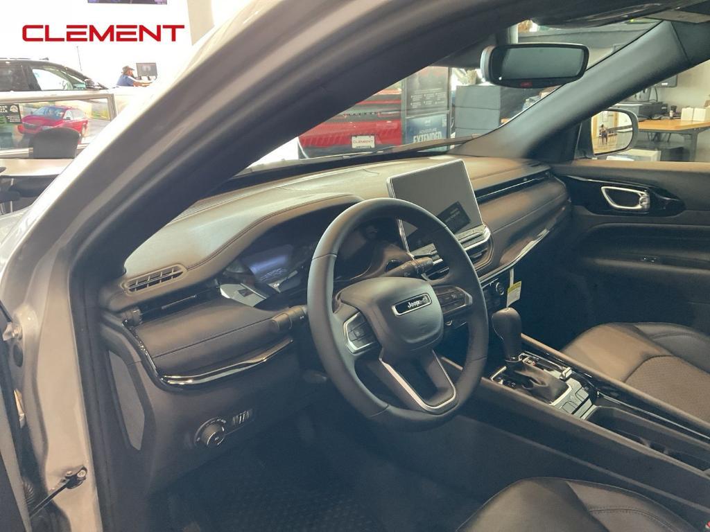 new 2026 Jeep Compass car, priced at $33,100