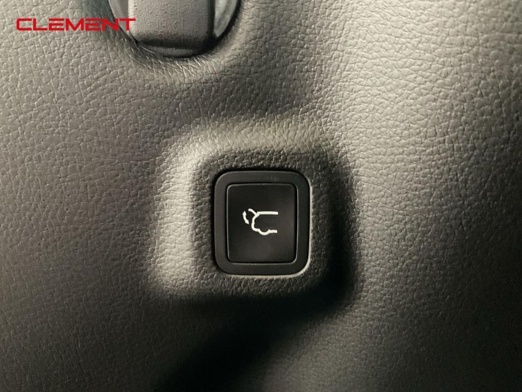 new 2026 Jeep Compass car, priced at $33,100