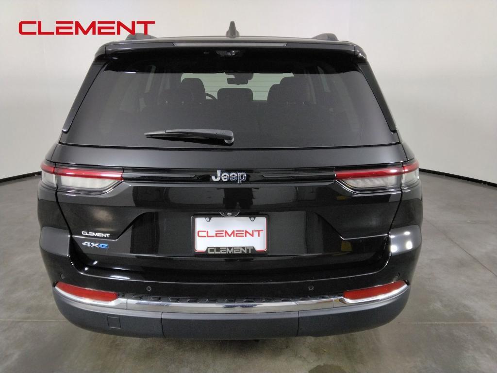 used 2022 Jeep Grand Cherokee 4xe car, priced at $27,900