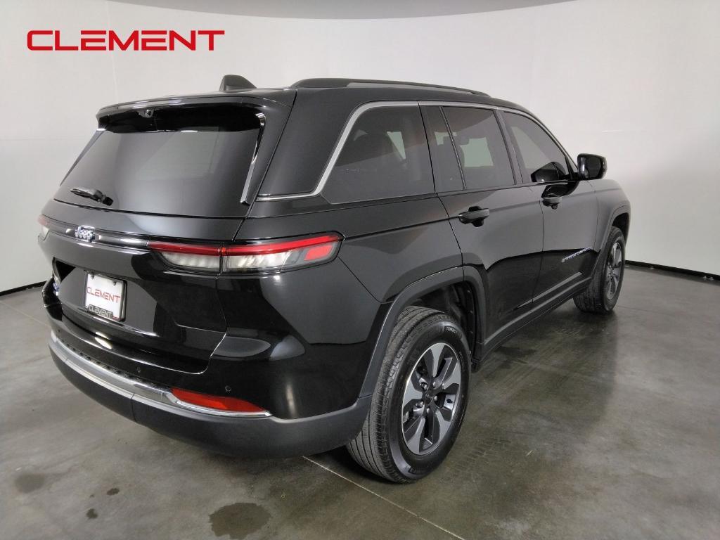 used 2022 Jeep Grand Cherokee 4xe car, priced at $27,900