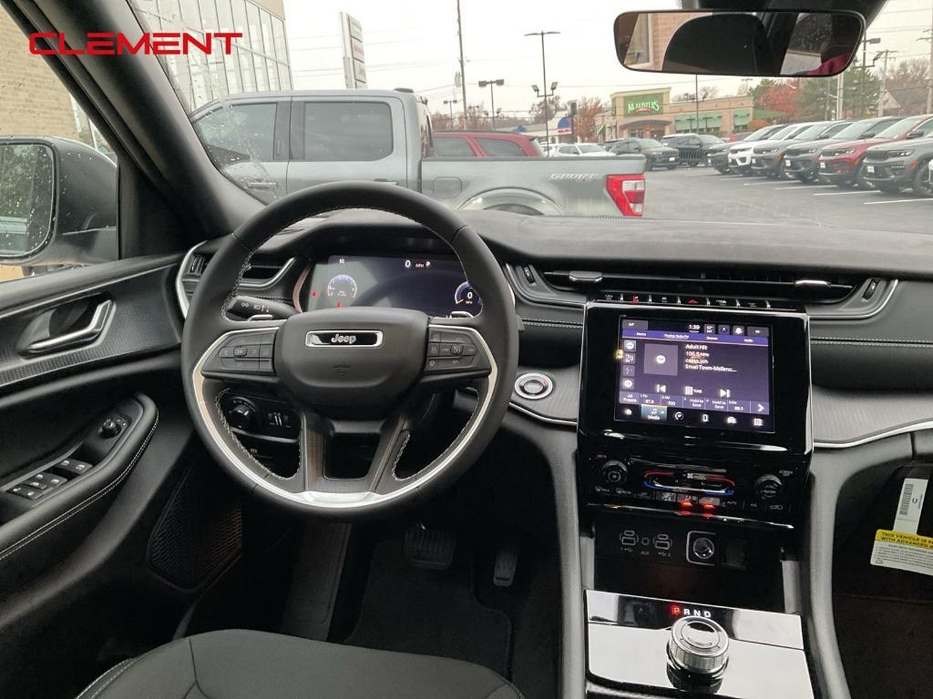 new 2025 Jeep Grand Cherokee car, priced at $34,455