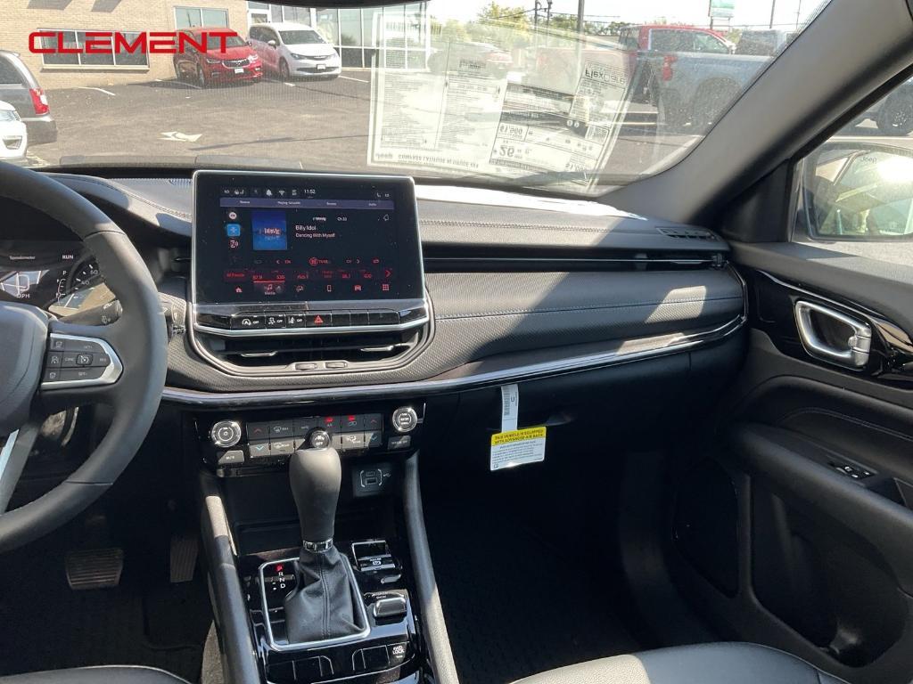 new 2026 Jeep Compass car, priced at $32,505