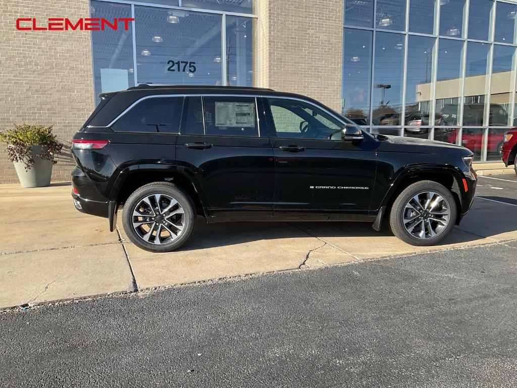 new 2025 Jeep Grand Cherokee car, priced at $52,045