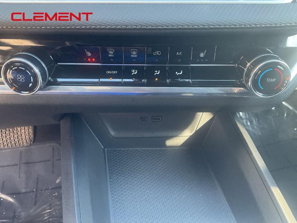 used 2025 Chevrolet Equinox car, priced at $26,000