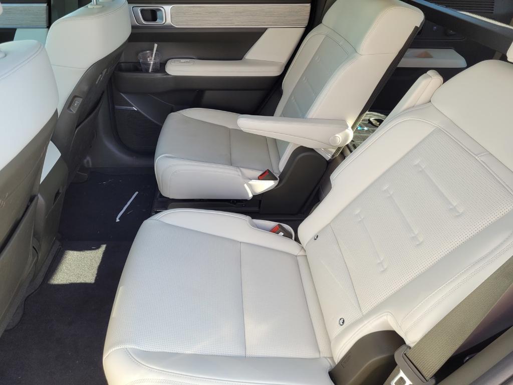 new 2025 Hyundai Santa Fe car, priced at $44,877