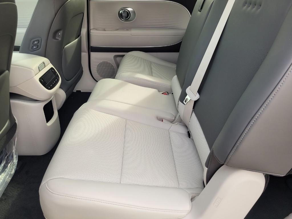 new 2026 Hyundai IONIQ 9 car