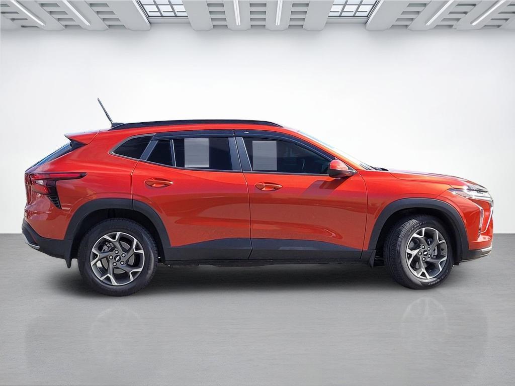 used 2024 Chevrolet Trax car, priced at $18,749
