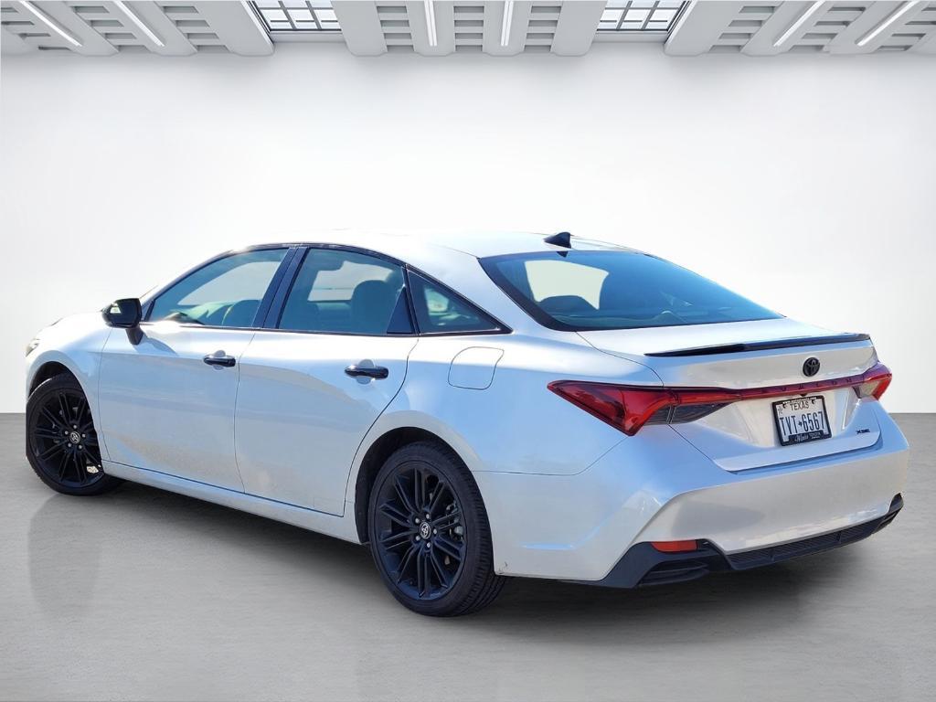 used 2022 Toyota Avalon Hybrid car, priced at $30,711