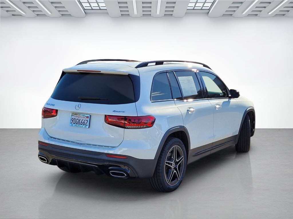 used 2022 Mercedes-Benz GLB 250 car, priced at $25,929