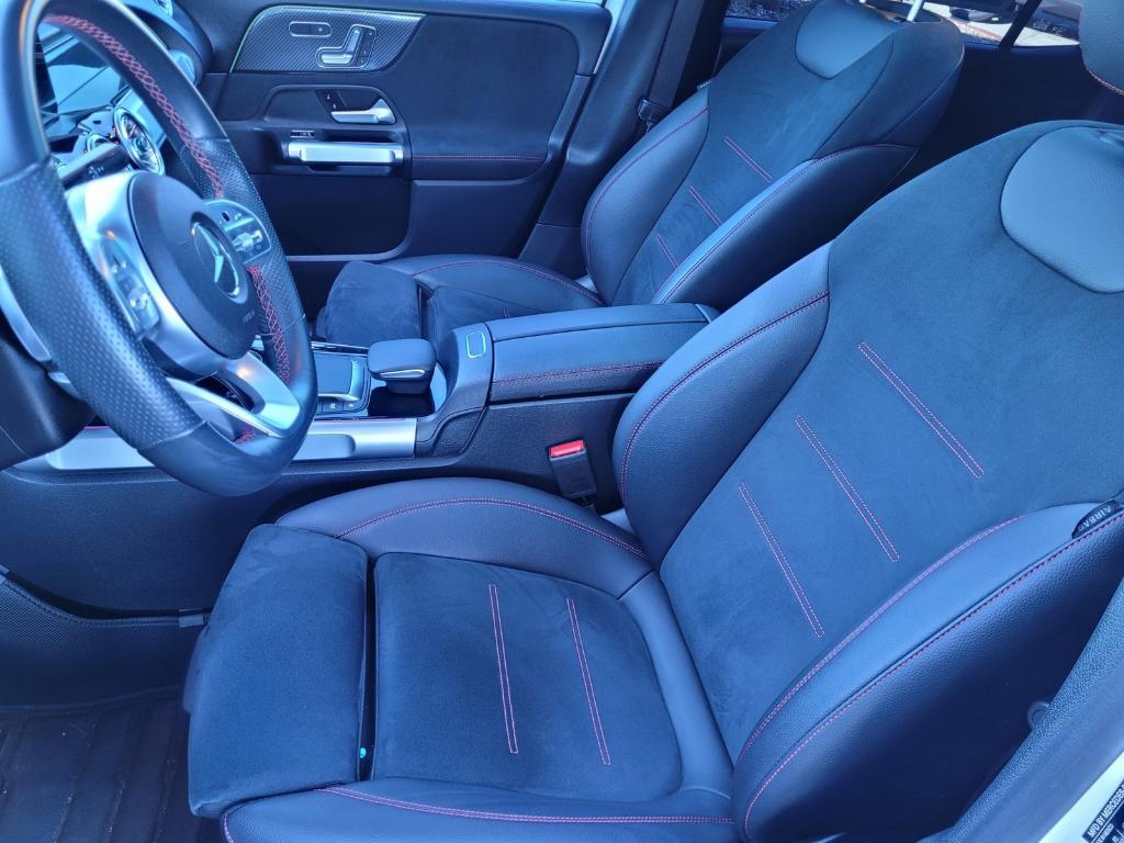 used 2022 Mercedes-Benz GLB 250 car, priced at $25,929