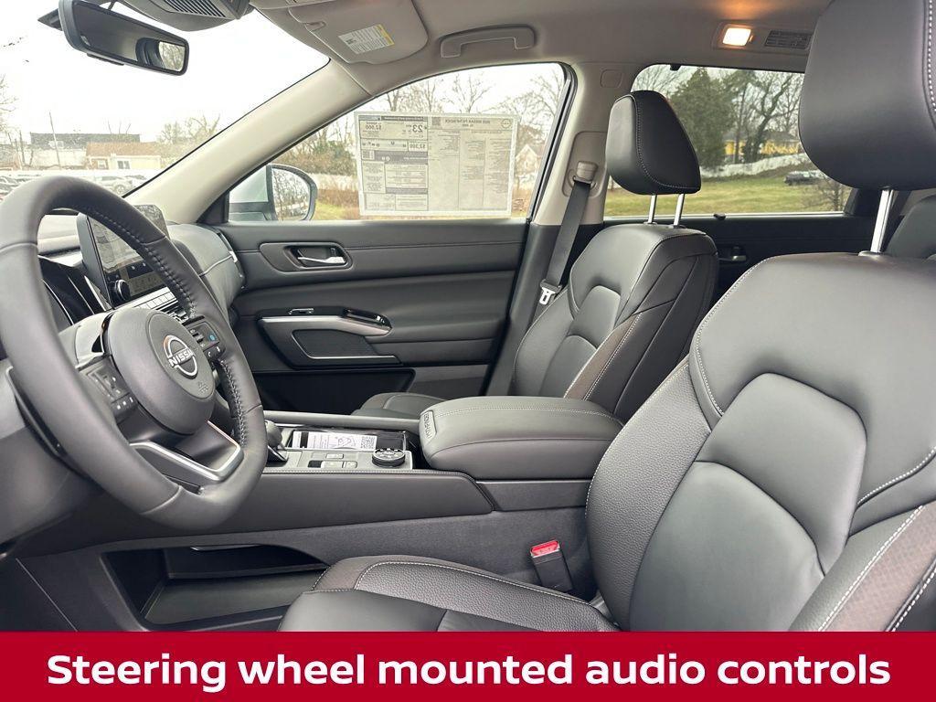new 2025 Nissan Pathfinder car, priced at $38,507