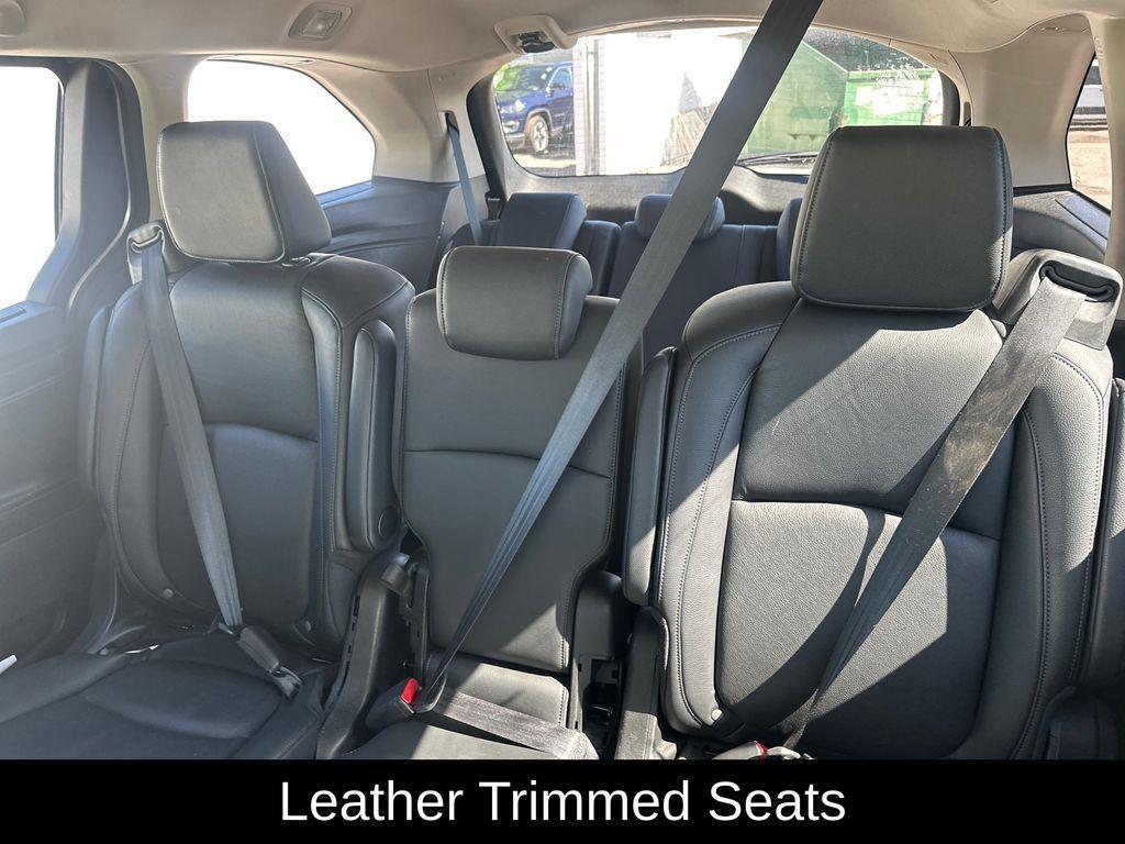 used 2025 Honda Odyssey car, priced at $35,775